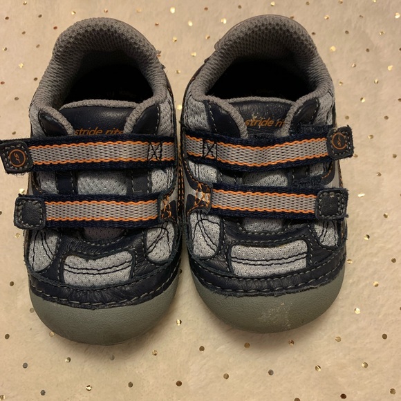 stride rite kids shoes